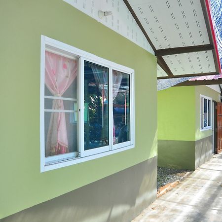 Homestay Baan Suan Mea Ta Prachinburi Exterior foto